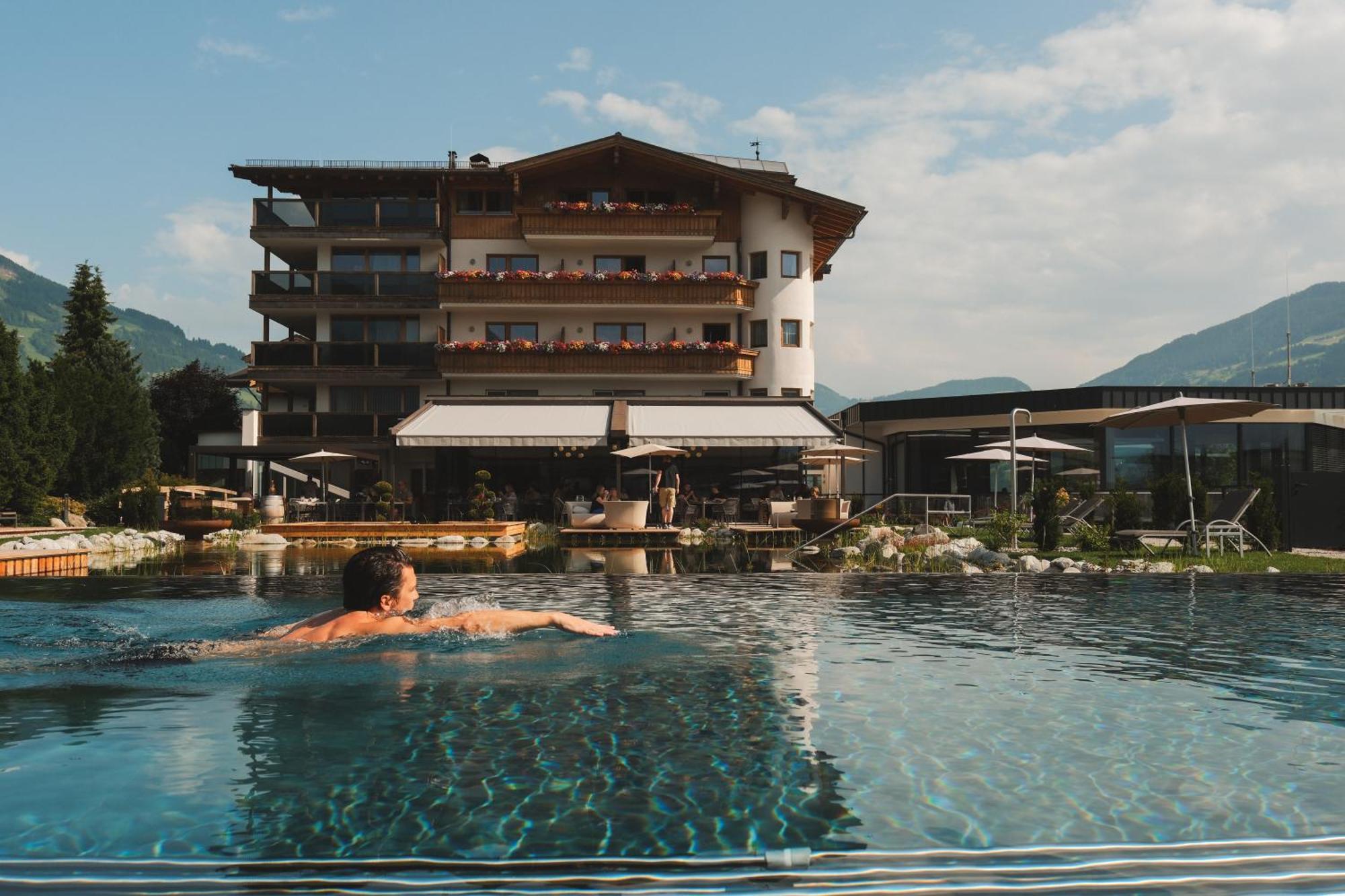 Hotel Held 4*