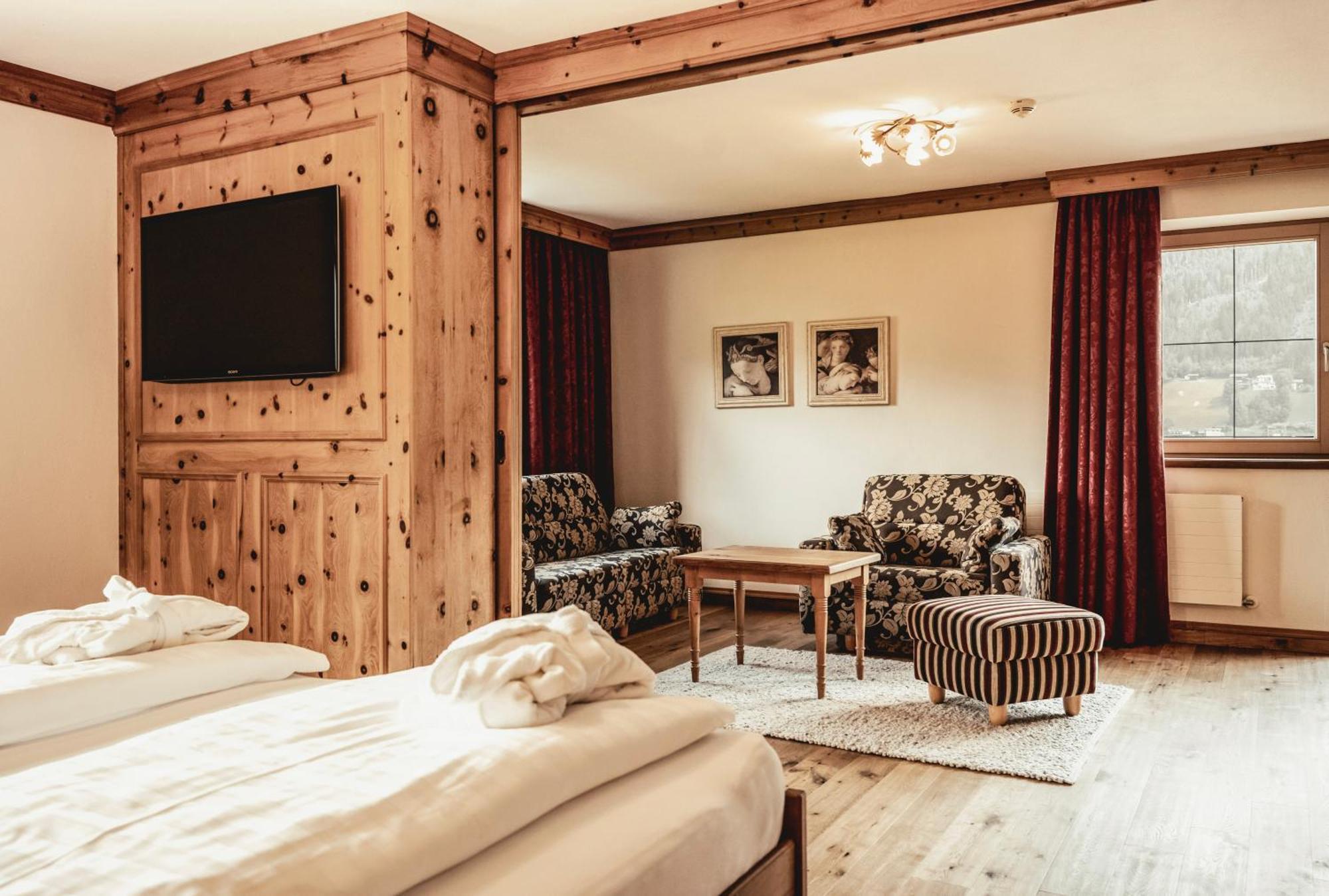 Held Hotel